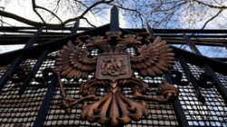США и страны ЕС высылают российских дипломатов США и страны ЕС высылают российских дипломатов