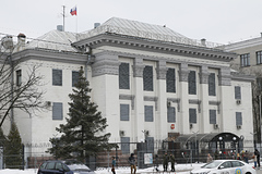 Российское посольство на Украине работает в штатном режиме Российское посольство на Украине работает в штатном режиме