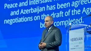 Пашинян заявил о готовности изменить Конституцию ради мира с Азербайджаном Пашинян заявил о готовности изменить Конституцию ради мира с Азербайджаном