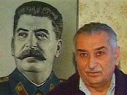 Внук Сталина обвинил Гозмана в клевете Внук Сталина обвинил Гозмана в клевете