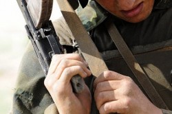 В Чечне застрелены двое контрактников В Чечне застрелены двое контрактников