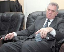 Что ждет самую радикальную партию Сербии после ухода ее лидера? Что ждет самую радикальную партию Сербии после ухода ее лидера?