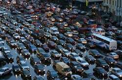 ДОБДД предлагает ограничить въезд машин в города