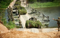 В Польше начинаются крупнейшие военные учения Dragon-2017 В Польше начинаются крупнейшие военные учения Dragon-2017