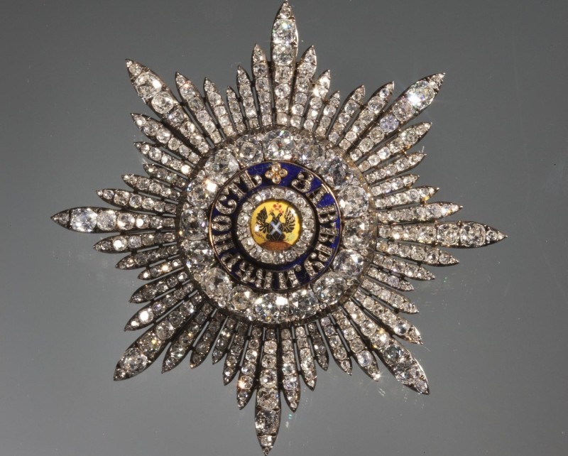 Орден – как новогодняя награда