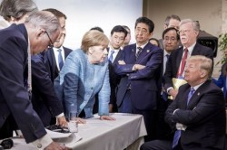 Так кто пытается «похитить Европу» — Россия или США? Так кто пытается «похитить Европу» — Россия или США?