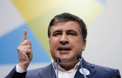 Саакашвили лишили украинского гражданства Саакашвили лишили украинского гражданства