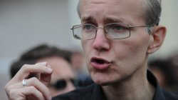 Иск Шеина рассмотрят 26 апреля Иск Шеина рассмотрят 26 апреля