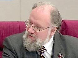 Чуров подписал приглашения международным наблюдателям Чуров подписал приглашения международным наблюдателям