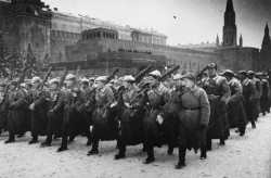 Рассекречены документы о параде 1941 года Рассекречены документы о параде 1941 года