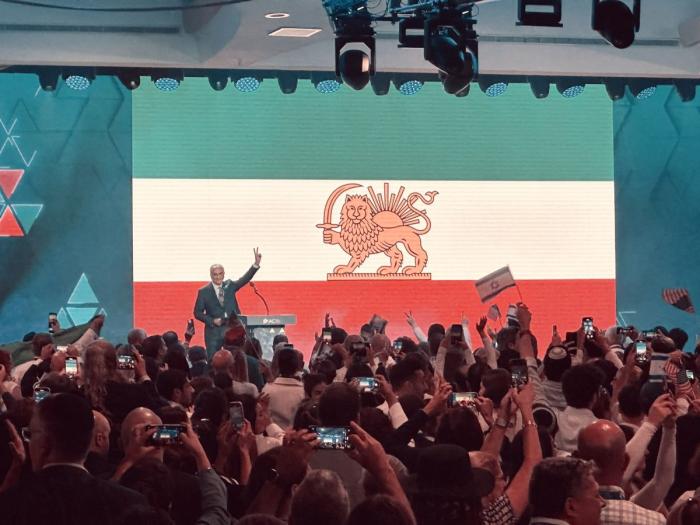 Ставка на шахзаде Резу Пехлеви в Иране не сработала