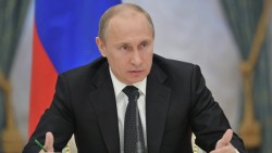 Путин требует исполнения майских указов Путин требует исполнения майских указов
