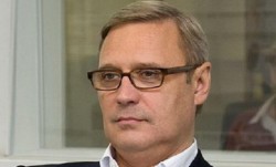 Касьянов хочет отдать Крым Украине Касьянов хочет отдать Крым Украине