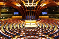 Россия прерывает сотрудничество с ПАСЕ Россия прерывает сотрудничество с ПАСЕ