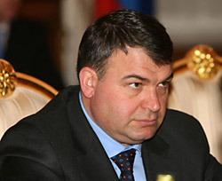 Сердюков встретится с белорусским коллегой Сердюков встретится с белорусским коллегой