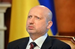 Турчинов подписал закон о Крыме