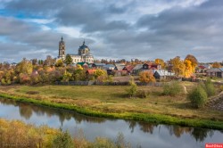 А в Рязани и грибы с глазами…