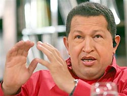 Чавес объединяет Южную Америку в военный блок