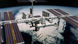 Американцы купили у России 12 "билетов" в космос Американцы купили у России 12 "билетов" в космос