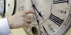 Стрелки переведут в последний раз Стрелки переведут в последний раз