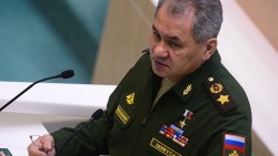 Шойгу: Россия укрепляет войска на западном направлении из-за действий НАТО Шойгу: Россия укрепляет войска на западном направлении из-за действий НАТО