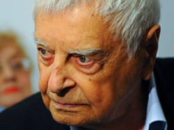 Любимова зовут обратно Любимова зовут обратно