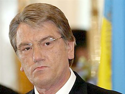 Ющенко требует от "Газпрома" показать азиатов