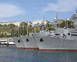 Россия наращивает Черноморский флот Россия наращивает Черноморский флот