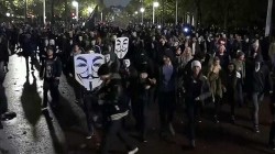 В Лондоне прошёл «Марш миллиона масок» В Лондоне прошёл «Марш миллиона масок»