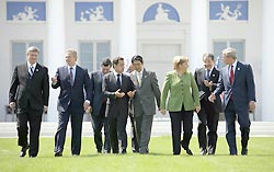 Франция хочет расширить G8 Франция хочет расширить G8