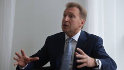 Шувалов заявил об оптимистичных ожиданиях по развитию экономики РФ Шувалов заявил об оптимистичных ожиданиях по развитию экономики РФ