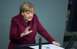 Меркель призвала к диалогу с Россией по Сирии
