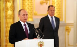 Путин принял верительные грамоты от 19 новых иностранных послов