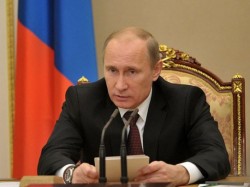 Путин продлил программу маткапитала на два года Путин продлил программу маткапитала на два года
