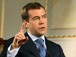 Медведев подведет итоги года в прямом эфире