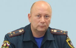 Глава МЧС по Приморью погиб при спасении людей Глава МЧС по Приморью погиб при спасении людей
