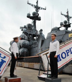 С Днём Военно-Морского флота!