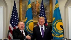 Назарбаев пригласил Трампа в Казахстан Назарбаев пригласил Трампа в Казахстан