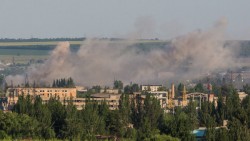 Журналистов обстреляли под Славянском Журналистов обстреляли под Славянском