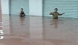В Бразилии дожди смыли 36 человек В Бразилии дожди смыли 36 человек