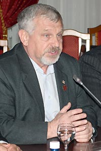 Владимир Жданов: «Очки – это кандалы для глаз» Владимир Жданов: «Очки – это кандалы для глаз»