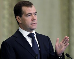 Медведев согласился возглавить «ЕР»
