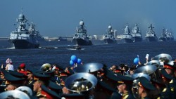 Россияне отмечают День ВМФ Россияне отмечают День ВМФ