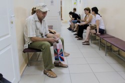 Без права на помощь Без права на помощь