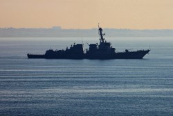 Эсминец США идет в Черное море Эсминец США идет в Черное море