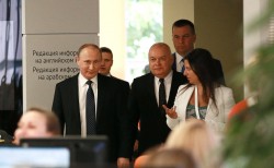 Путин: журналистика сегодня – это поиск правды