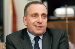 Схетына отказался извиниться перед Москвой Схетына отказался извиниться перед Москвой