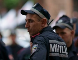 В Киев едут 10 автобусов с милицией В Киев едут 10 автобусов с милицией