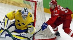 Сборная России по хоккею уступила шведам Сборная России по хоккею уступила шведам