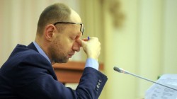 Депутаты Рады потребовали отставки Яценюка Депутаты Рады потребовали отставки Яценюка